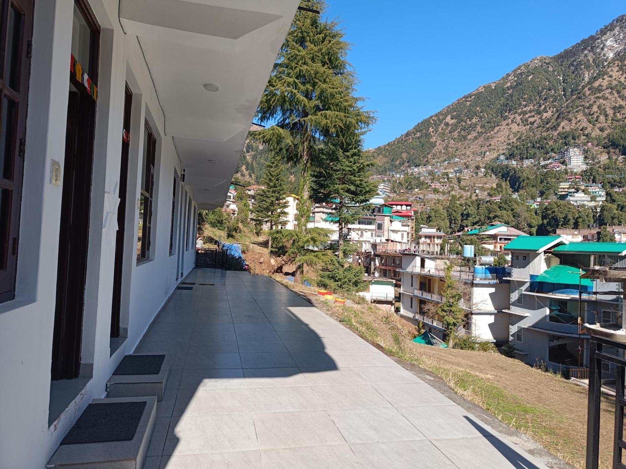 ホテル Mountain Vista ダラムシャーラー 部屋 写真